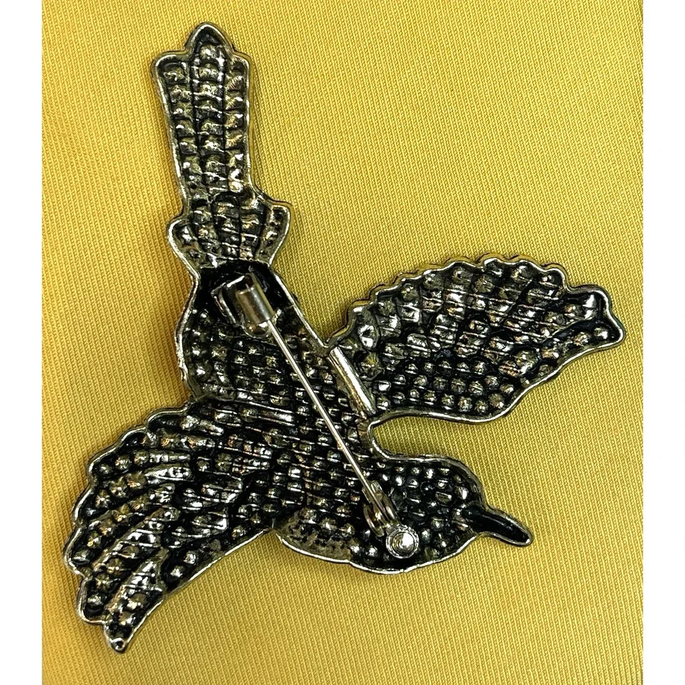 NWOT Heidi Daus Inspired Blue Rhinestone Hummingbird Bird Flying Brooch Pin